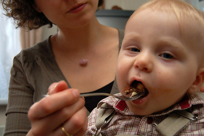 No help needed for devouring Baka's chocolate-banana cake
