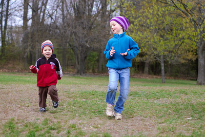 Nikola, running with one of his heroes